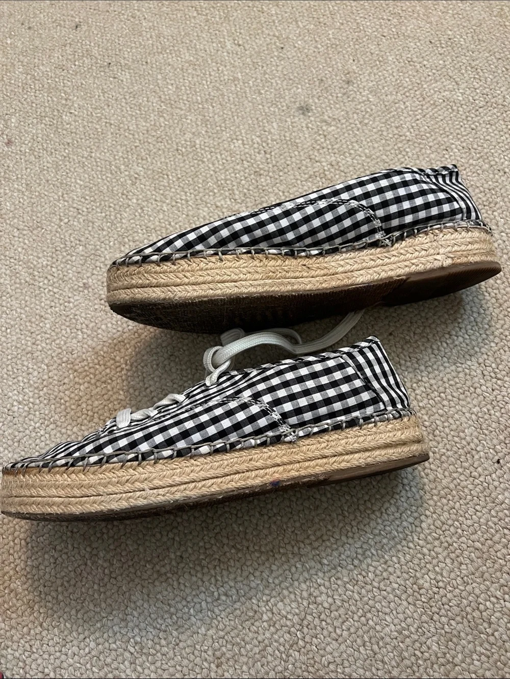 Gingham Lace-Up Espadrille Flats - Black & White
